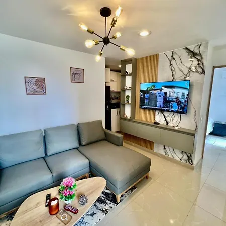 Modern With A View Of The Sea In Apartamento